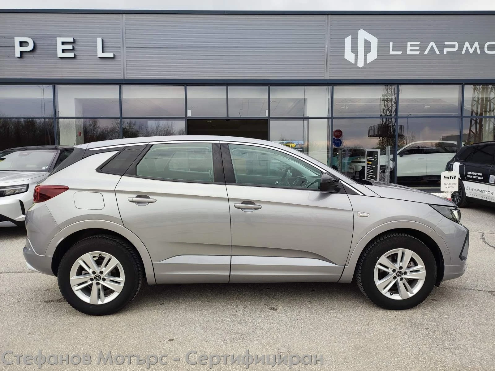 Opel Grandland X Enjoy 1.2 Turbo (130hp) AT8, снимка 5 - Автомобили и джипове - 54227355