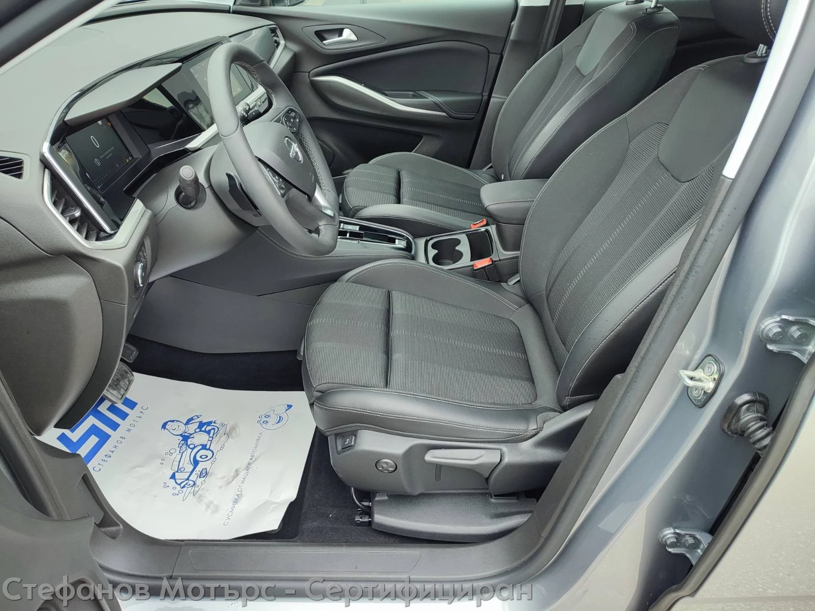 Opel Grandland X Enjoy 1.2 Turbo (130hp) AT8, снимка 12 - Автомобили и джипове - 54227355