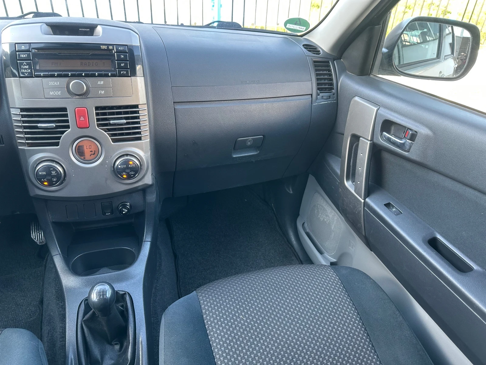 Daihatsu Terios 1.5 4x4, снимка 9 - Автомобили и джипове - 54305140
