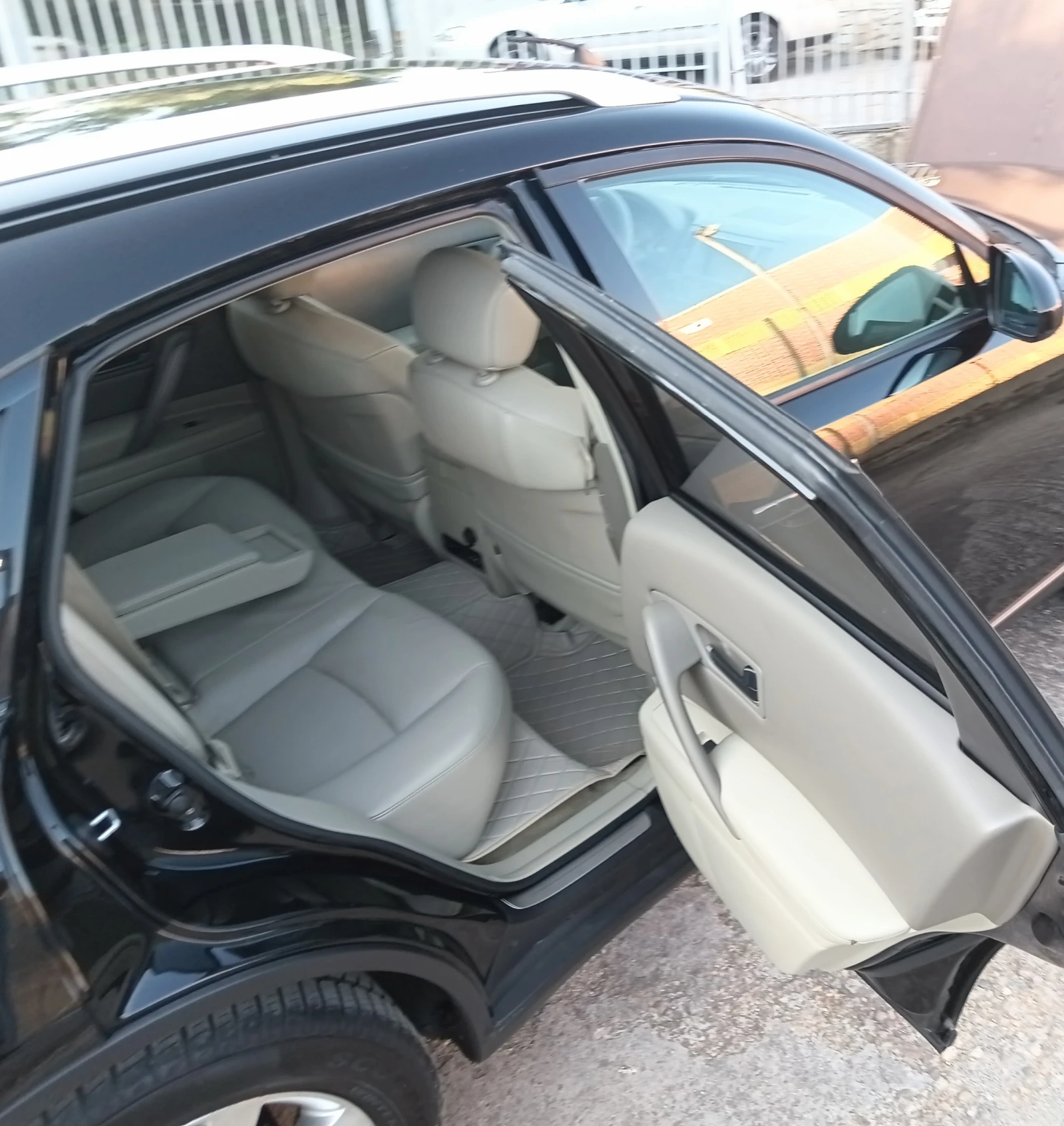 Infiniti Fx 35 Tech.Package-AWD, снимка 7 - Автомобили и джипове - 54480872