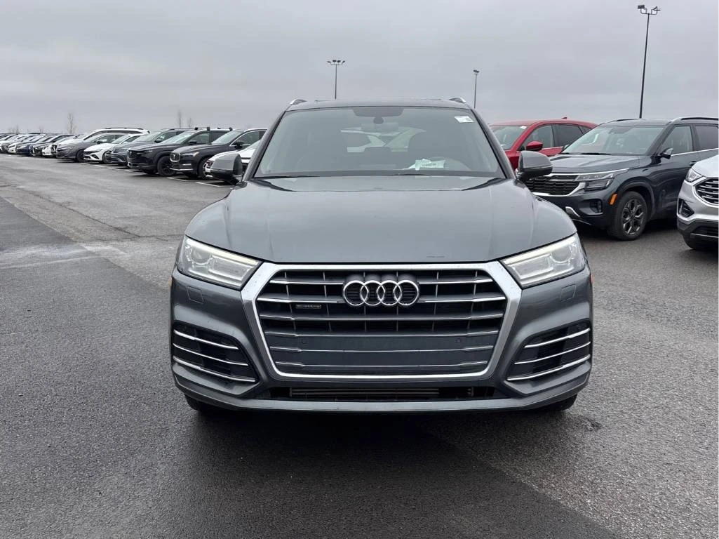 Audi Q5 * ОБДУХВАНЕ * PANO * 2 КЛЮЧА , снимка 2 - Автомобили и джипове - 54741005