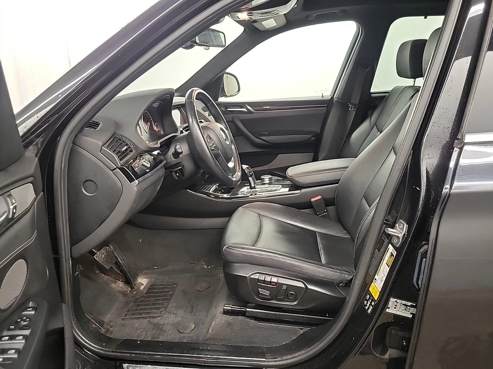 BMW X3 XDRIVE28I, снимка 8 - Автомобили и джипове - 54992456