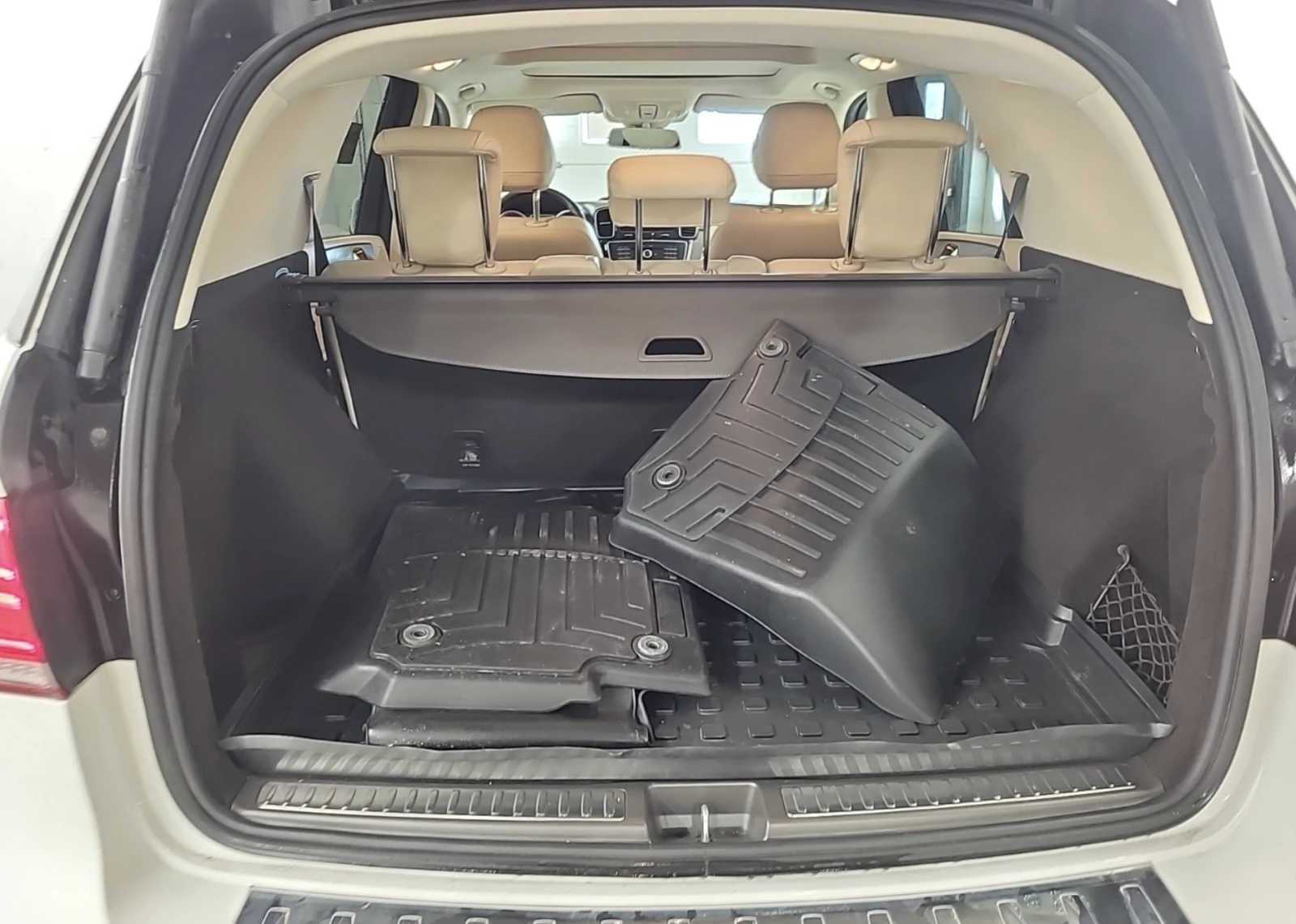 Mercedes-Benz GLE 350 DIESEL / AMG PACK / 4MATIC/ ТЪРГ 16.09. / ЛИЗИНГ/ , снимка 14 - Автомобили и джипове - 56036352