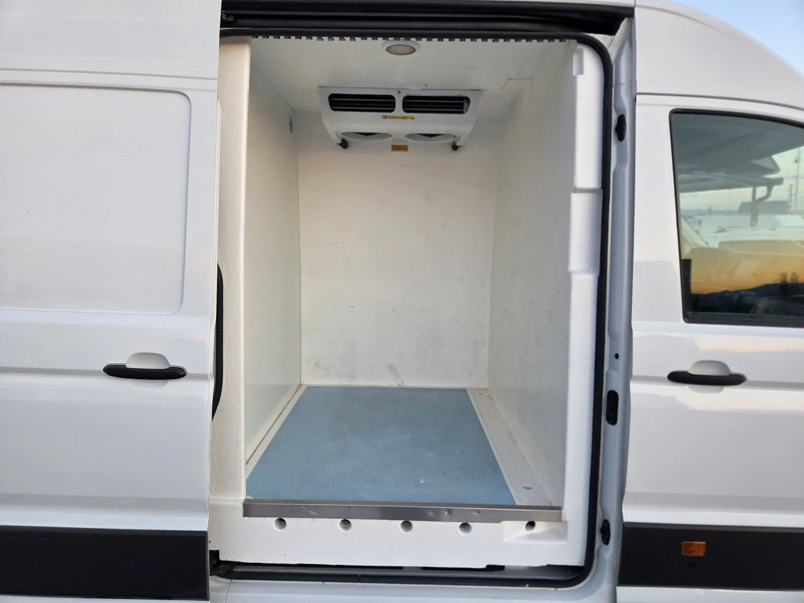 VW Crafter ��������, 2 ������, �������, �������� | Mobile.bg � ����������� 13