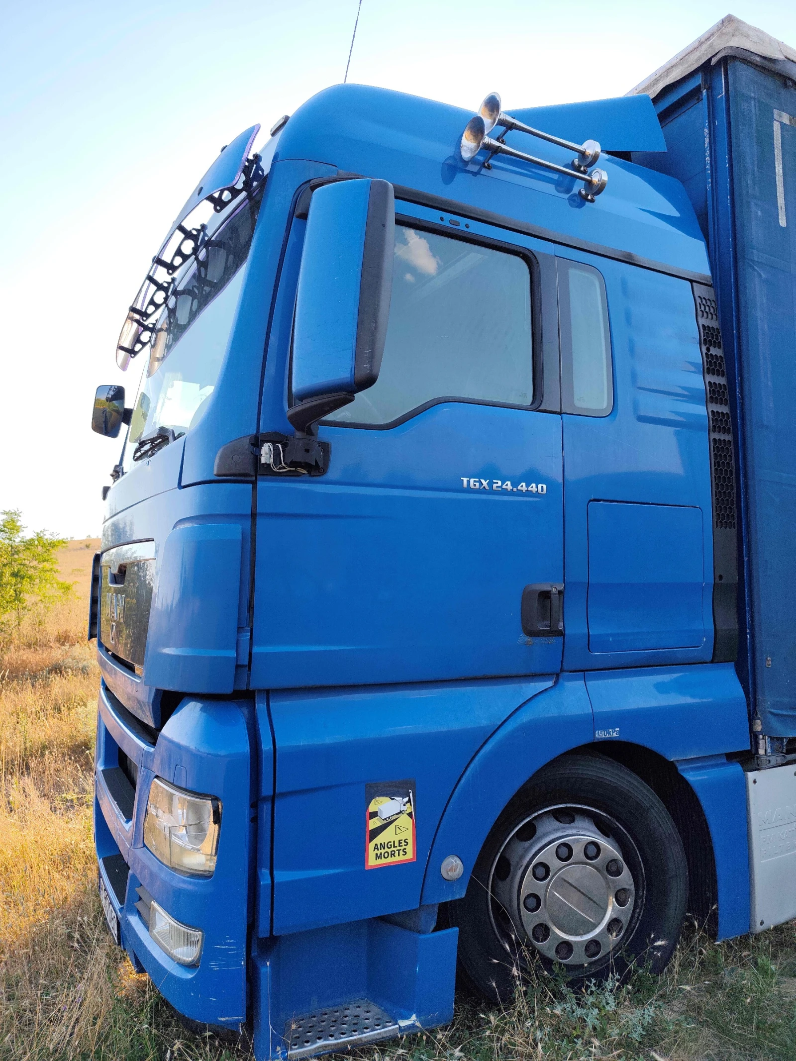 Man Tgx 26.440 6x2 2LL - изображение 6