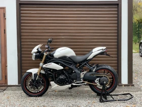 Triumph Speed Triple 1050 SC Poject, снимка 4