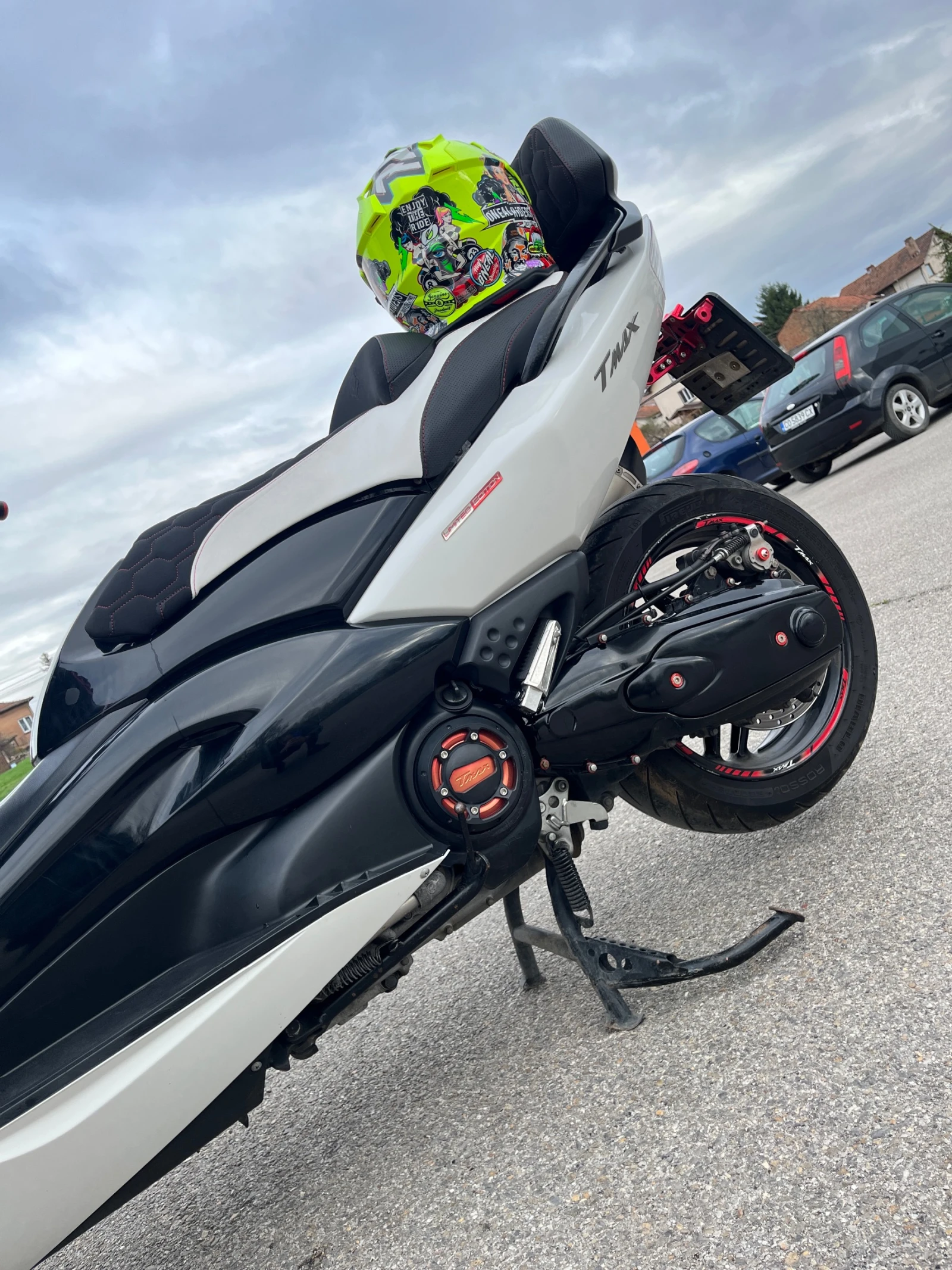 Yamaha T-max 500 2009 AKRAPOVIC, снимка 14 - Мотоциклети и мототехника - 53720484