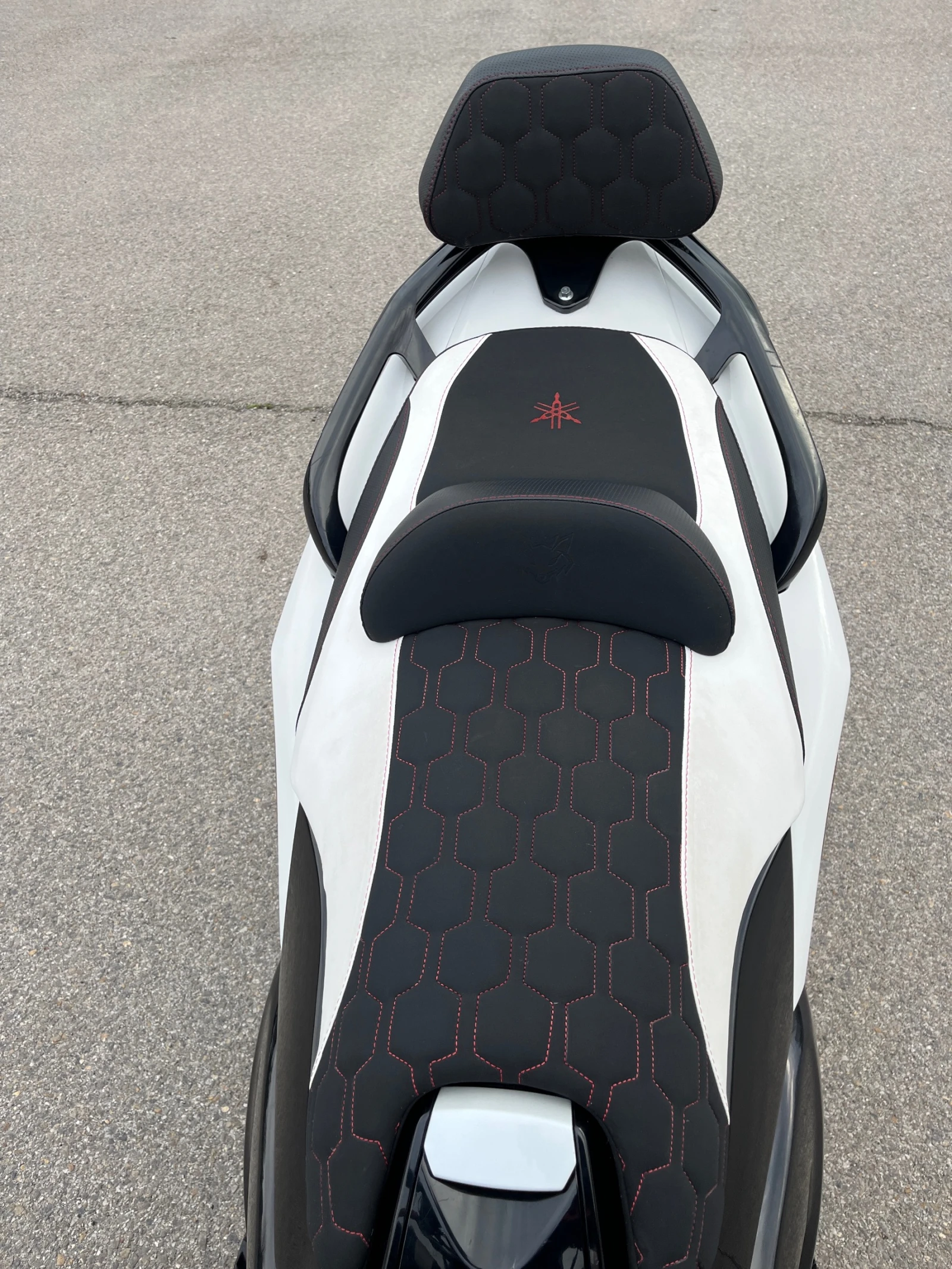 Yamaha T-max 500 2009 AKRAPOVIC, снимка 15 - Мотоциклети и мототехника - 53720484