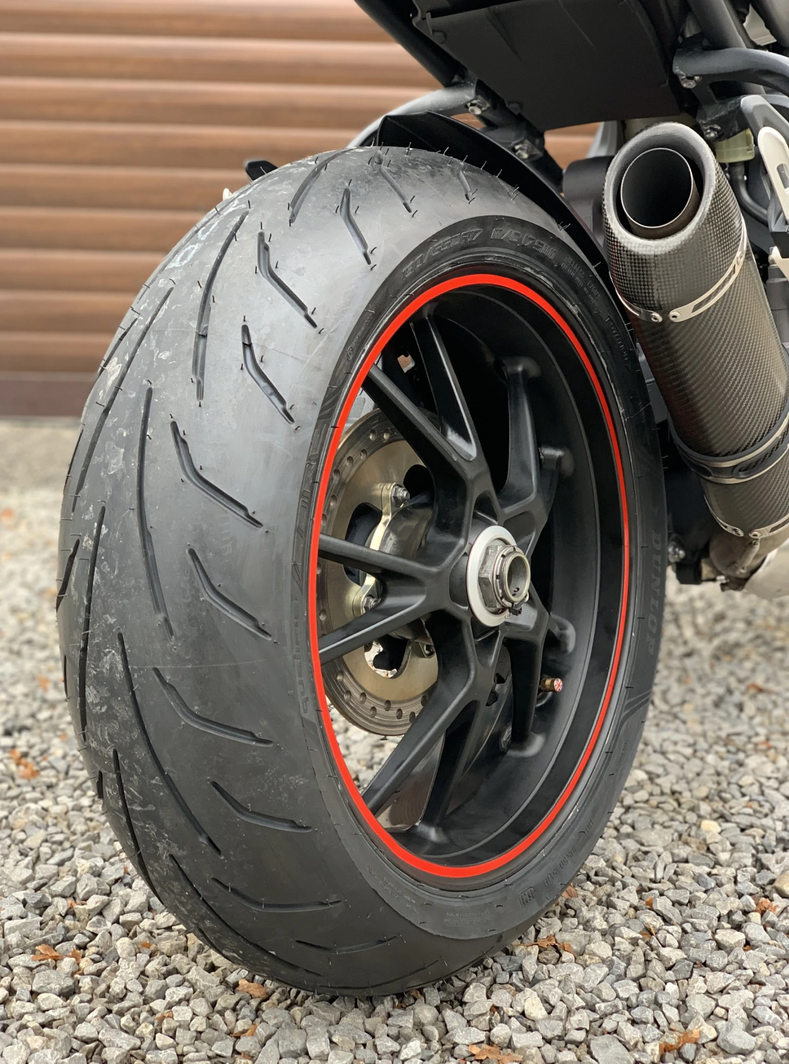 Triumph Speed Triple 1050 SC Poject, снимка 7 - Мотоциклети и мототехника - 56735117