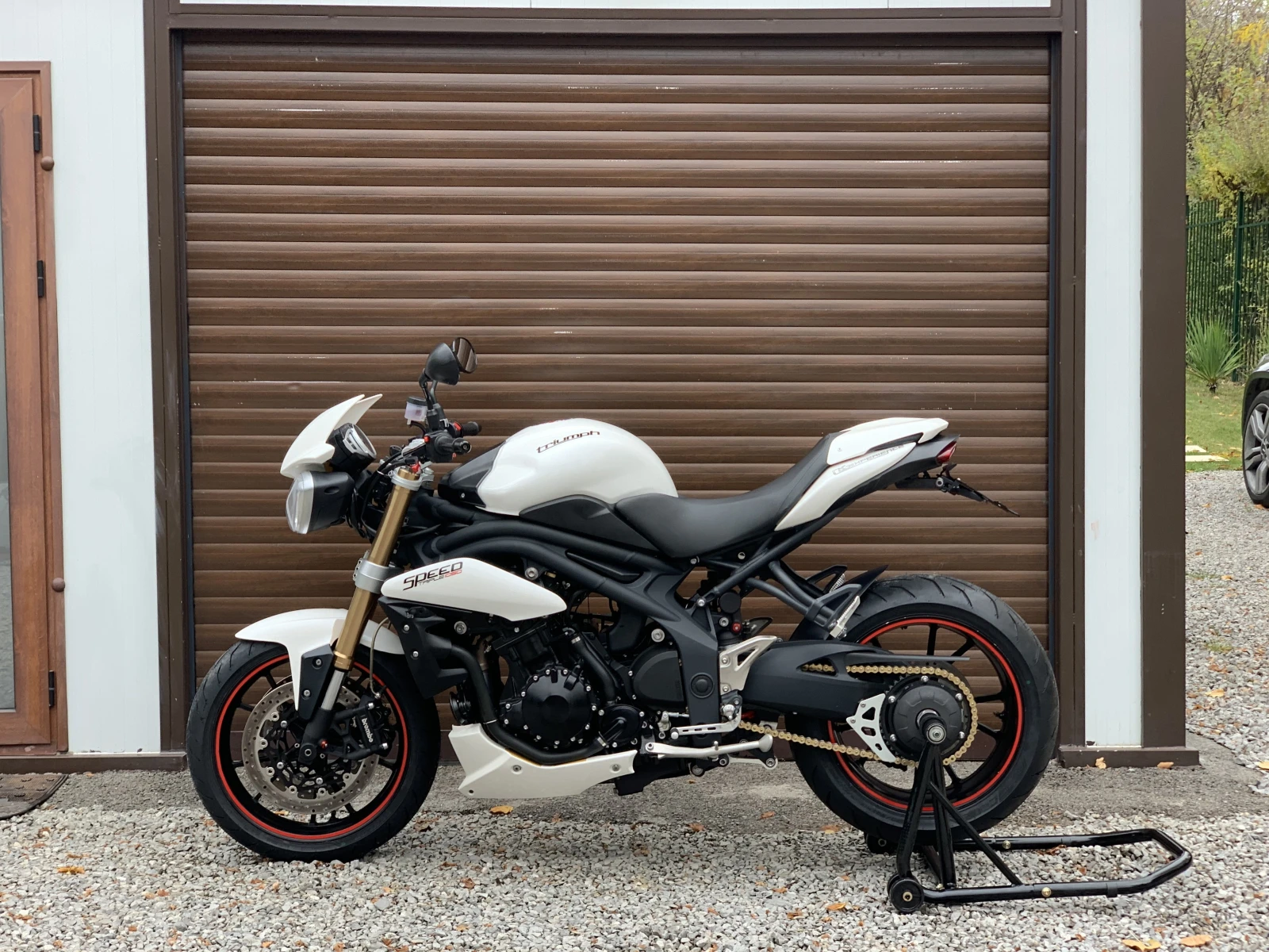 Triumph Speed Triple 1050 SC Poject, снимка 4 - Мотоциклети и мототехника - 56735117