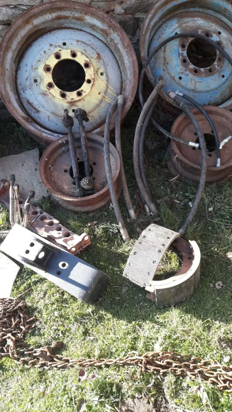 Трактор Болгар, снимка 2 - Селскостопанска техника - 53044923