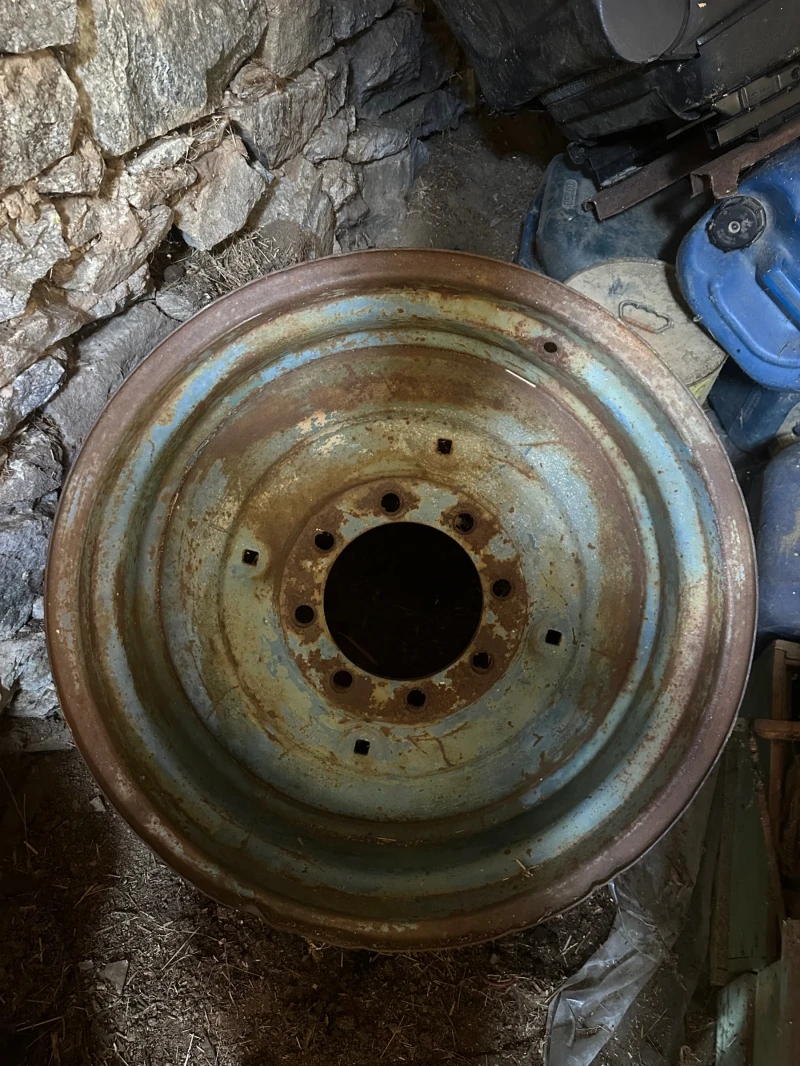 Трактор Болгар, снимка 2 - Селскостопанска техника - 53044923