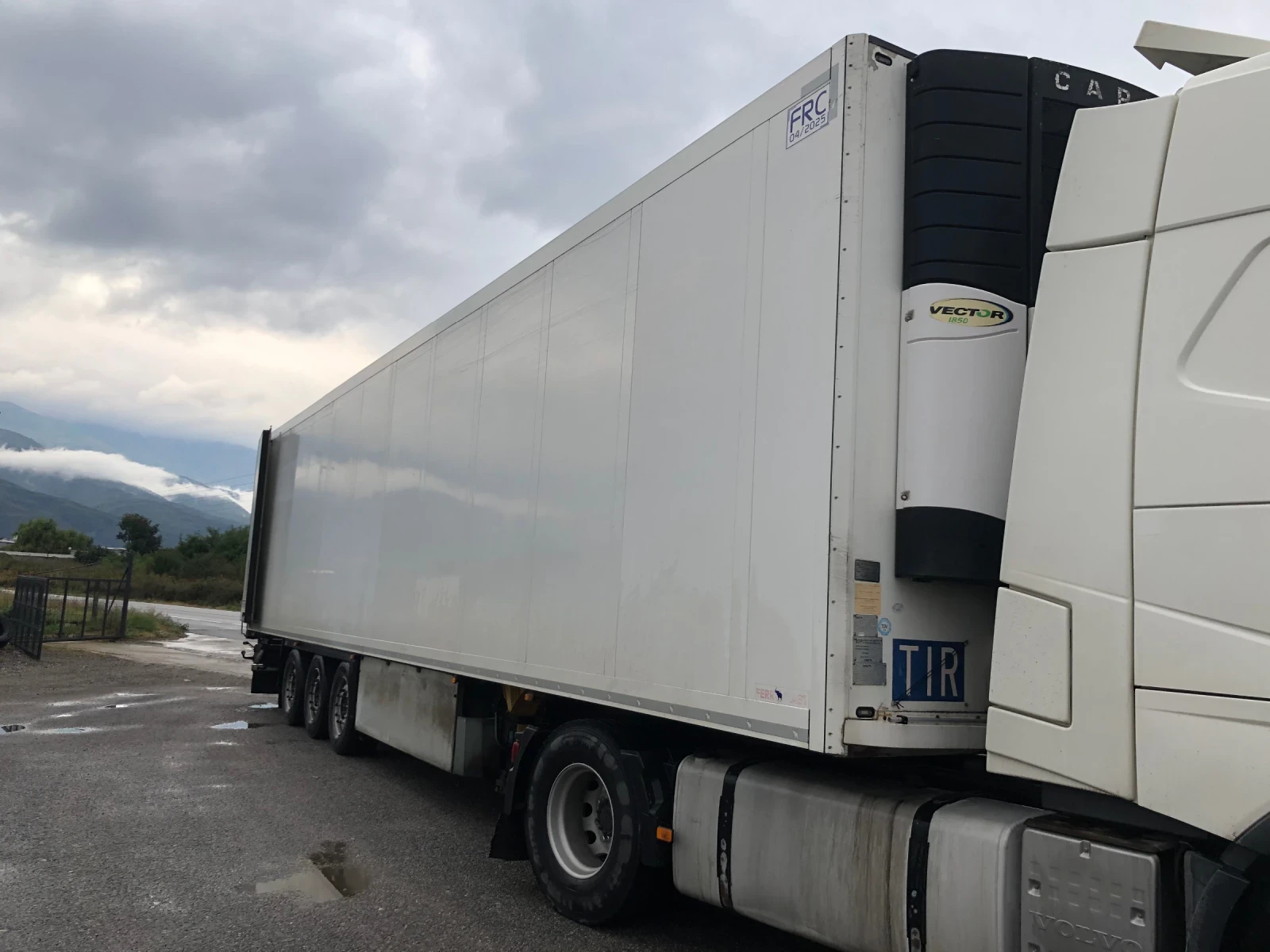  Schmitz | Mobile.bg   5