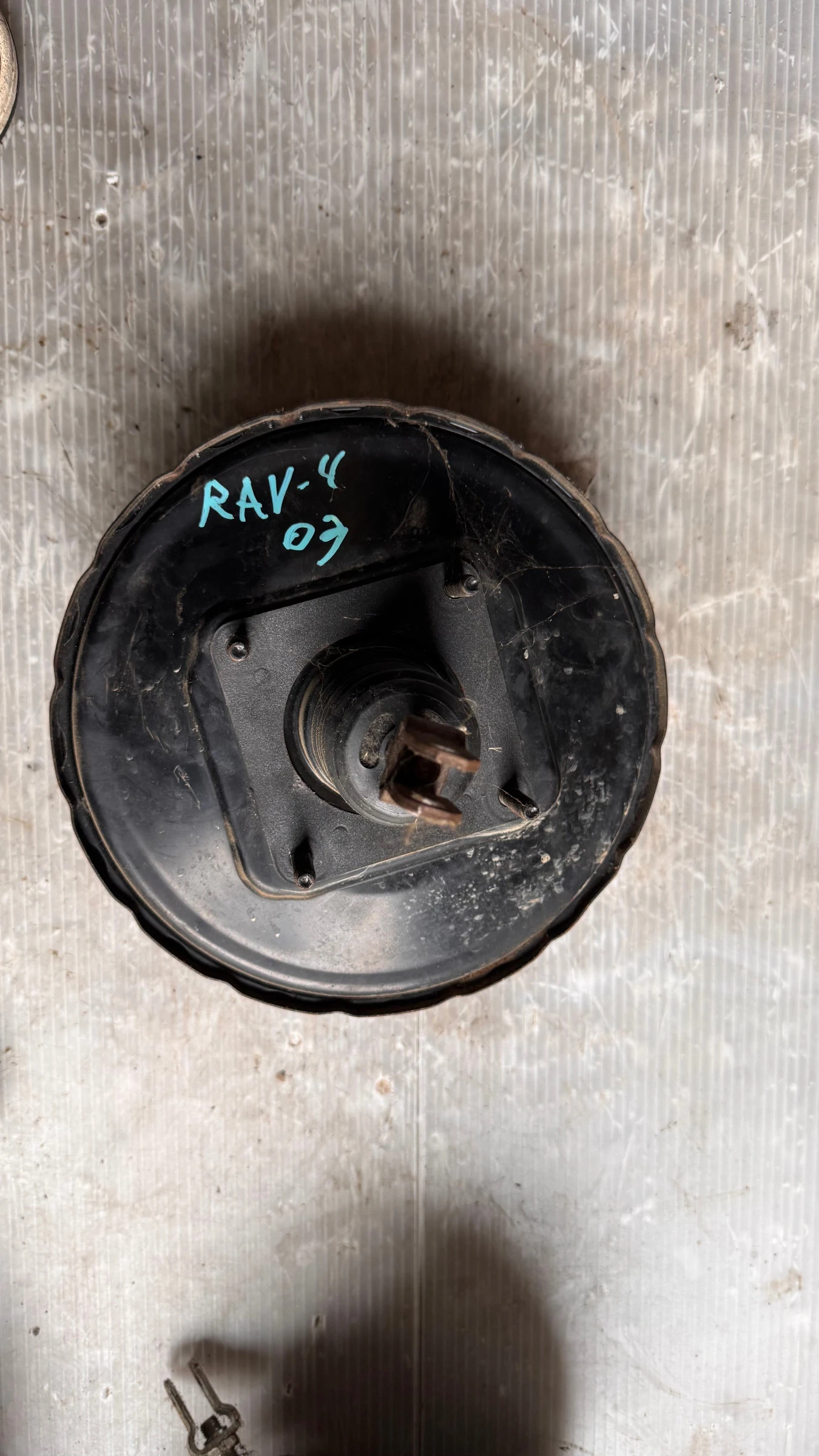   /    Toyota Rav4 2007 - 131010-11260 / 2J03599 | Mobile.bg   2