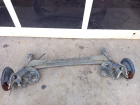 Заден мост с главини Грейт Уол Волекс Ц30 