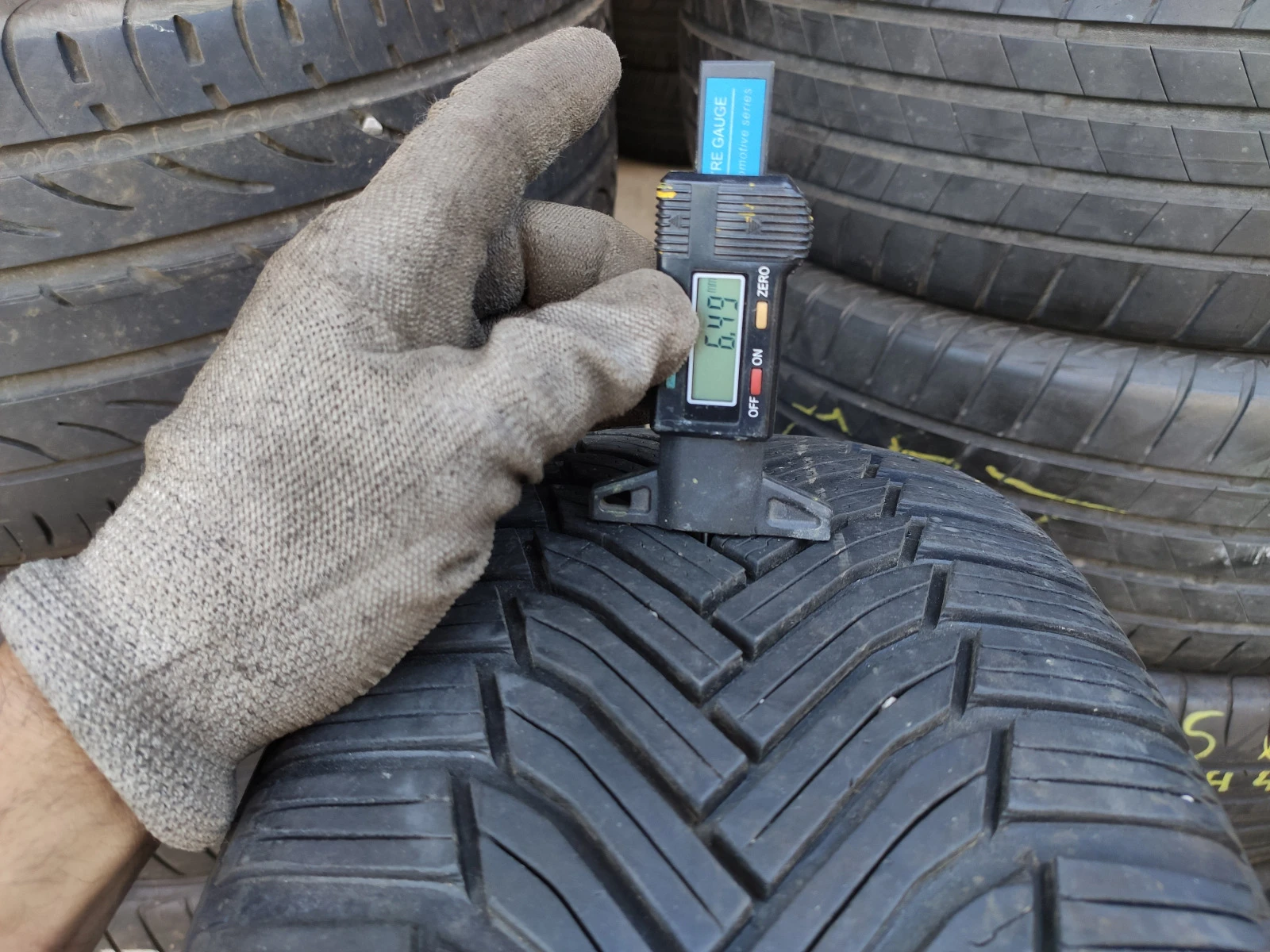  215/55R17 | Mobile.bg   3