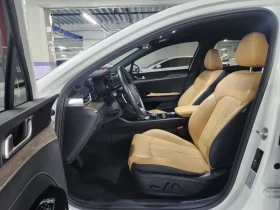 Kia K5 2.0 Hybrid Noblesse - САМО 30% АВАНС!, снимка 8