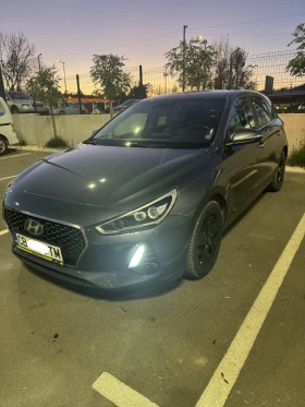 Hyundai I30 1.4T-GDI Distronic, разпознаване на знаци и още!, снимка 2