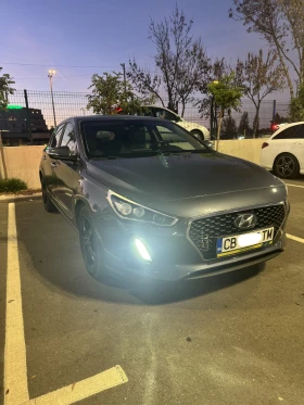 Hyundai I30 1.4T-GDI Distronic, разпознаване на знаци и още!, снимка 3