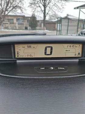 Citroen C4 1.4 2008 - 2200 € / 4302.83 лв. - 69895340 10