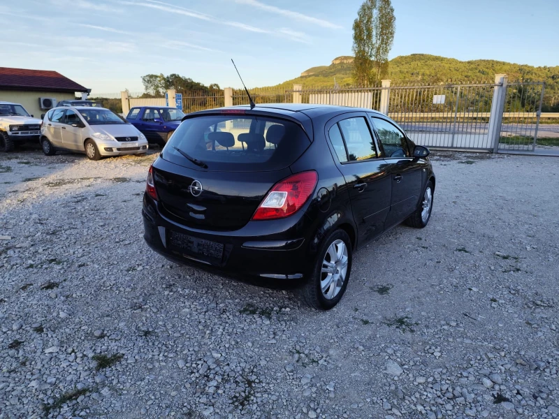 Opel Corsa 1.3 дизел, снимка 5 - Автомобили и джипове - 47464432