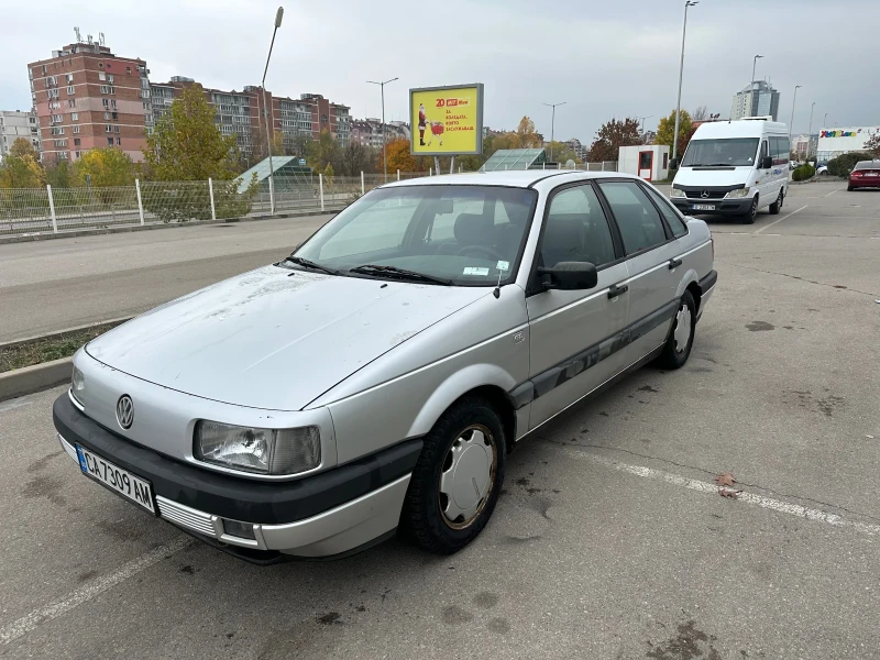 VW Passat, снимка 6 - Автомобили и джипове - 47901376