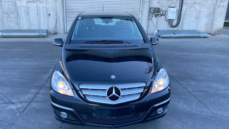 Mercedes-Benz B 180 1.7 i, снимка 2 - Автомобили и джипове - 48090924