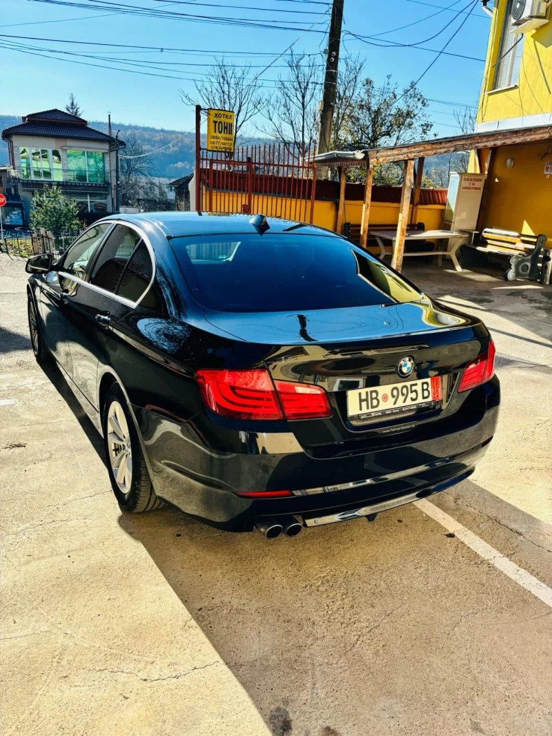 BMW 520, снимка 4 - Автомобили и джипове - 48176035