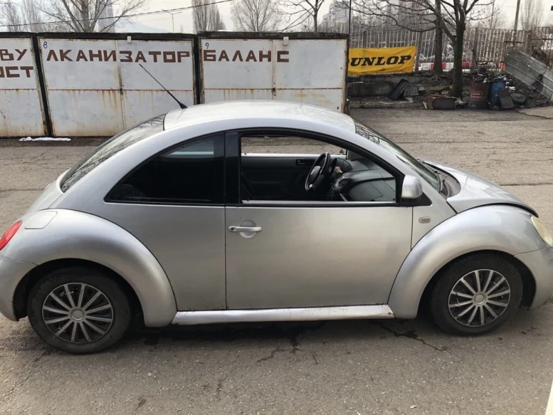 VW Beetle 1, 9 TDI, снимка 6 - Автомобили и джипове - 48242732