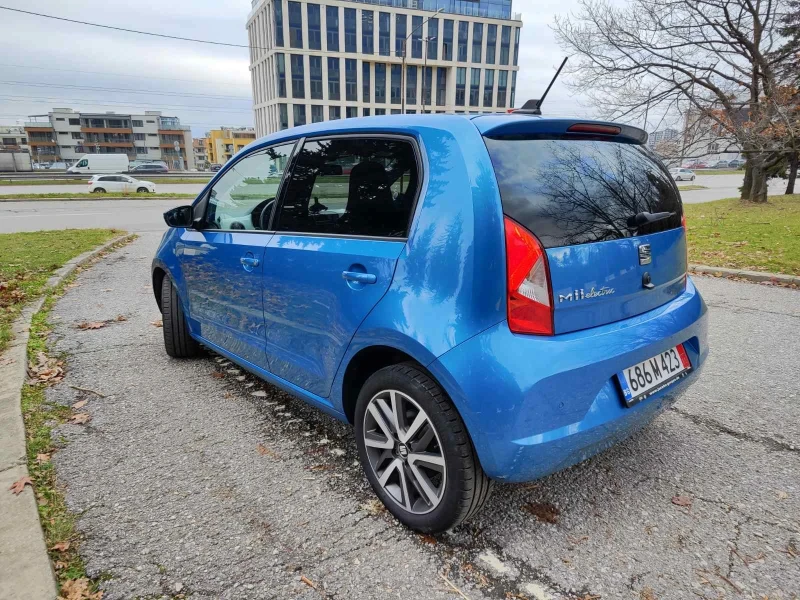 Seat Mii, снимка 8 - Автомобили и джипове - 48325899