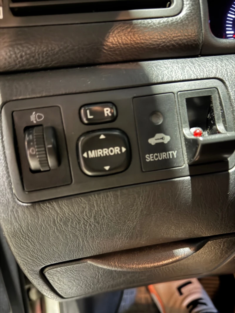 Toyota Corolla, снимка 14 - Автомобили и джипове - 52327284