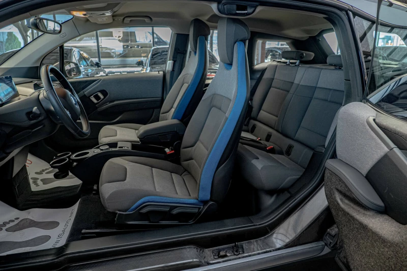 BMW i3 120Ah/Navi/Led, снимка 8 - Автомобили и джипове - 51585663