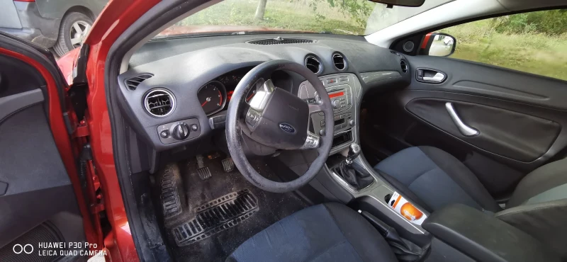Ford Mondeo 1.8TDCI, снимка 4 - Автомобили и джипове - 52531245