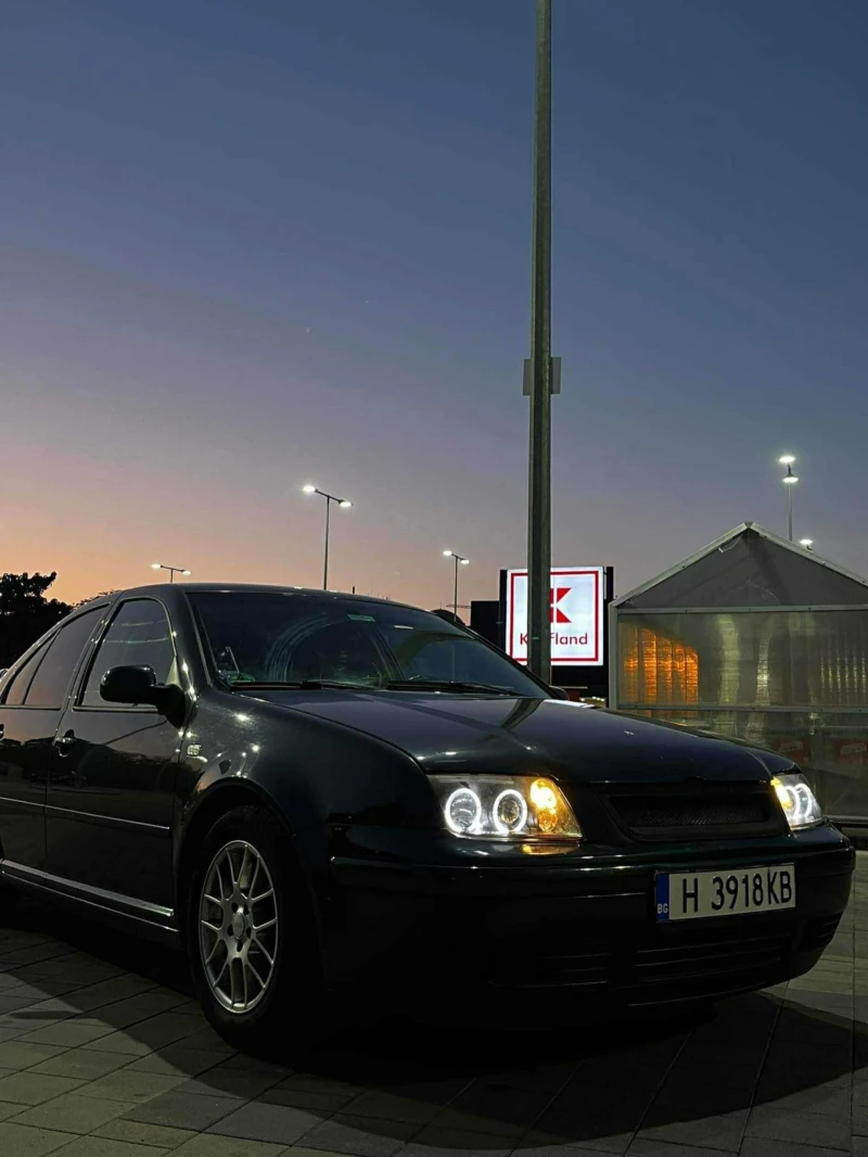 VW Bora, снимка 4 - Автомобили и джипове - 52417190