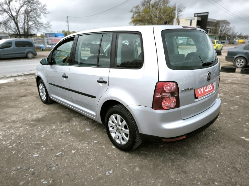VW Touran 1.9TDI FACELIFT 6+ 1, снимка 5 - Автомобили и джипове - 52484865