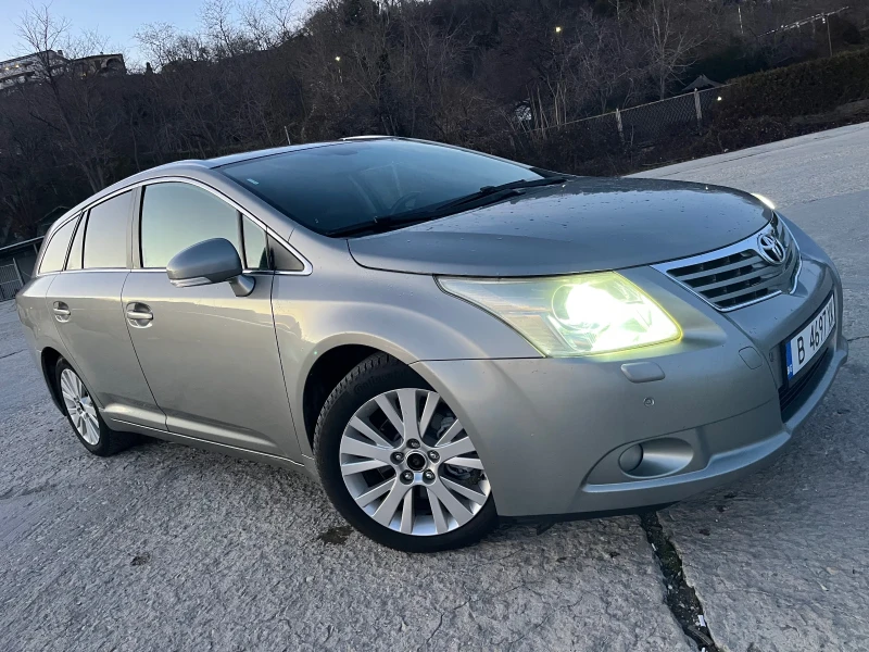 Toyota Avensis 2.0 D4D zapazena , снимка 7 - Автомобили и джипове - 53048687