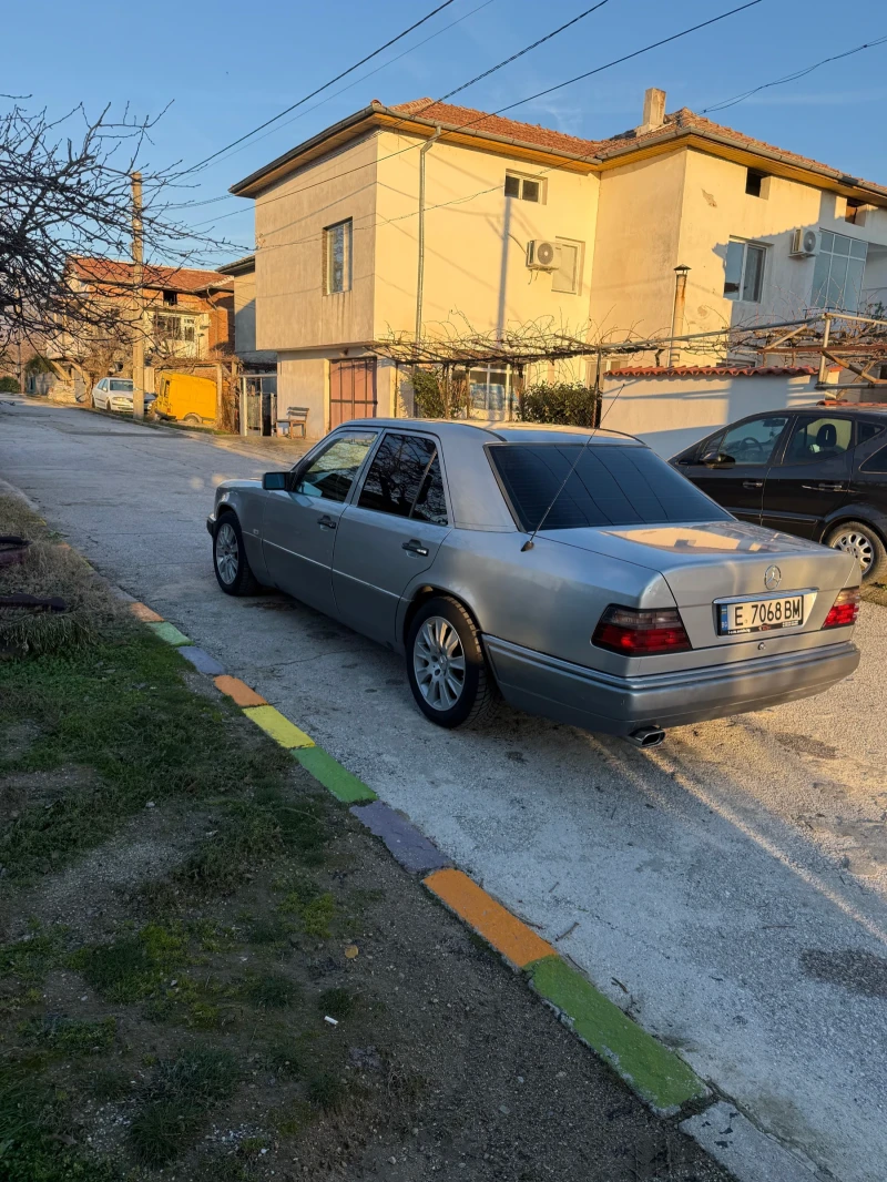 Mercedes-Benz 124, снимка 5 - Автомобили и джипове - 53100722