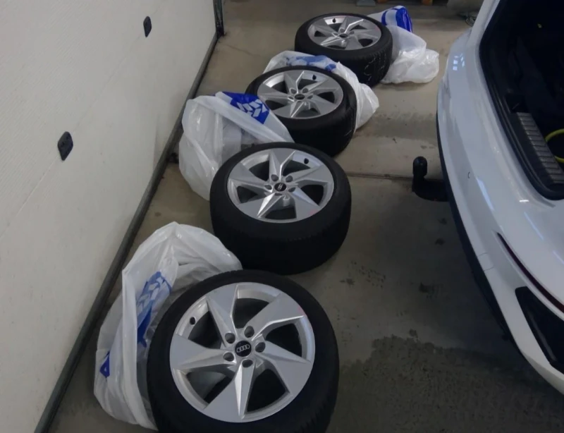 Audi A3 45 TFSI e S-Line.Kamera.Navi.Led, снимка 9 - Автомобили и джипове - 53187812