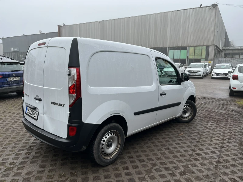Renault Kangoo 1.5 dCi 80 HP 6M/T, снимка 4 - Автомобили и джипове - 53260521