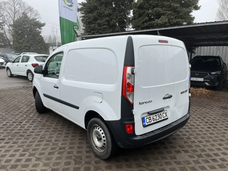 Renault Kangoo 1.5 dCi 80 HP 6M/T, снимка 6 - Автомобили и джипове - 53260521