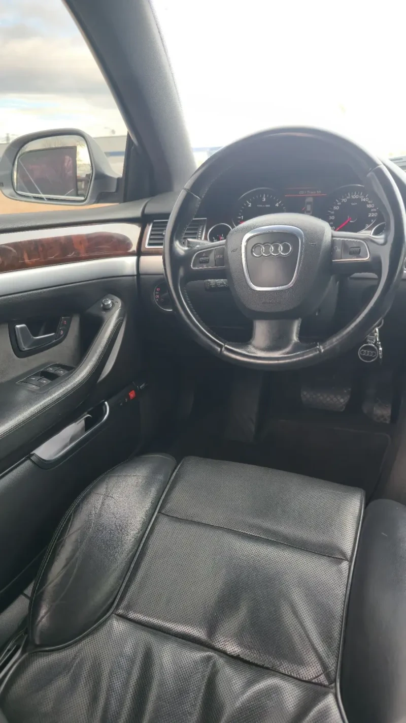 Audi A8  Long 4.2 TDI V8, снимка 7 - Автомобили и джипове - 53596326