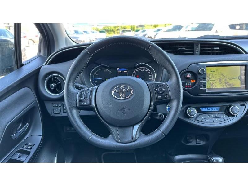 Toyota Yaris, снимка 9 - Автомобили и джипове - 46766701