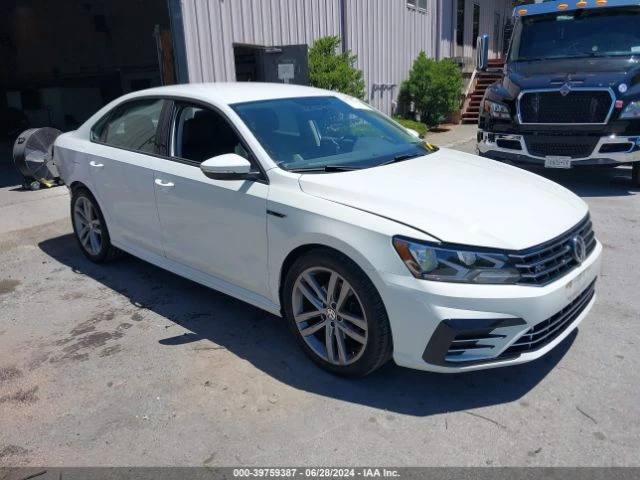 VW Passat R-LINE, снимка 1 - Автомобили и джипове - 48247939