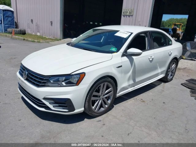 VW Passat R-LINE, снимка 2 - Автомобили и джипове - 48247939