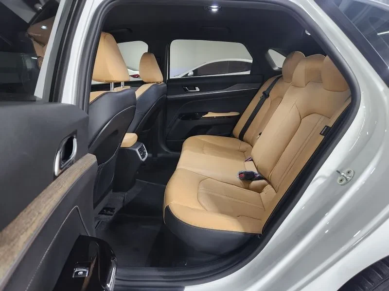 Kia K5 2.0 Hybrid Noblesse - САМО 30% АВАНС!, снимка 9 - Автомобили и джипове - 55991727