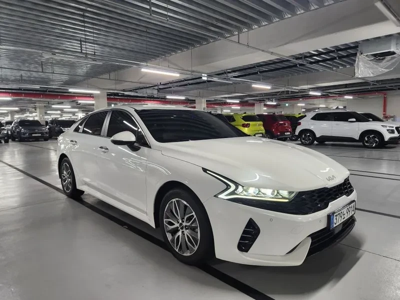 Kia K5 2.0 Hybrid Noblesse - САМО 30% АВАНС!, снимка 2 - Автомобили и джипове - 55991727