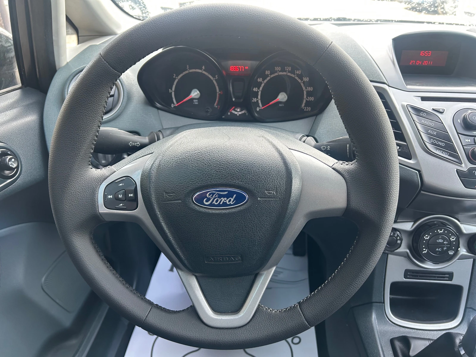 Ford Fiesta 1, 2 I  - изображение 10