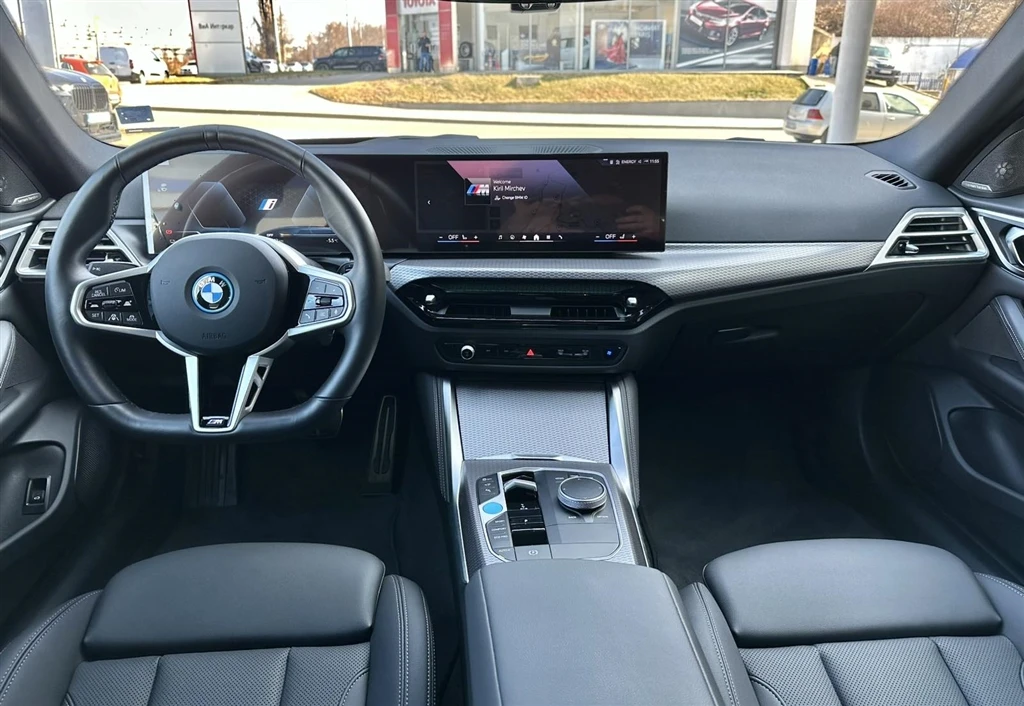 BMW i4 xDrive40 Гран Купе - изображение 7