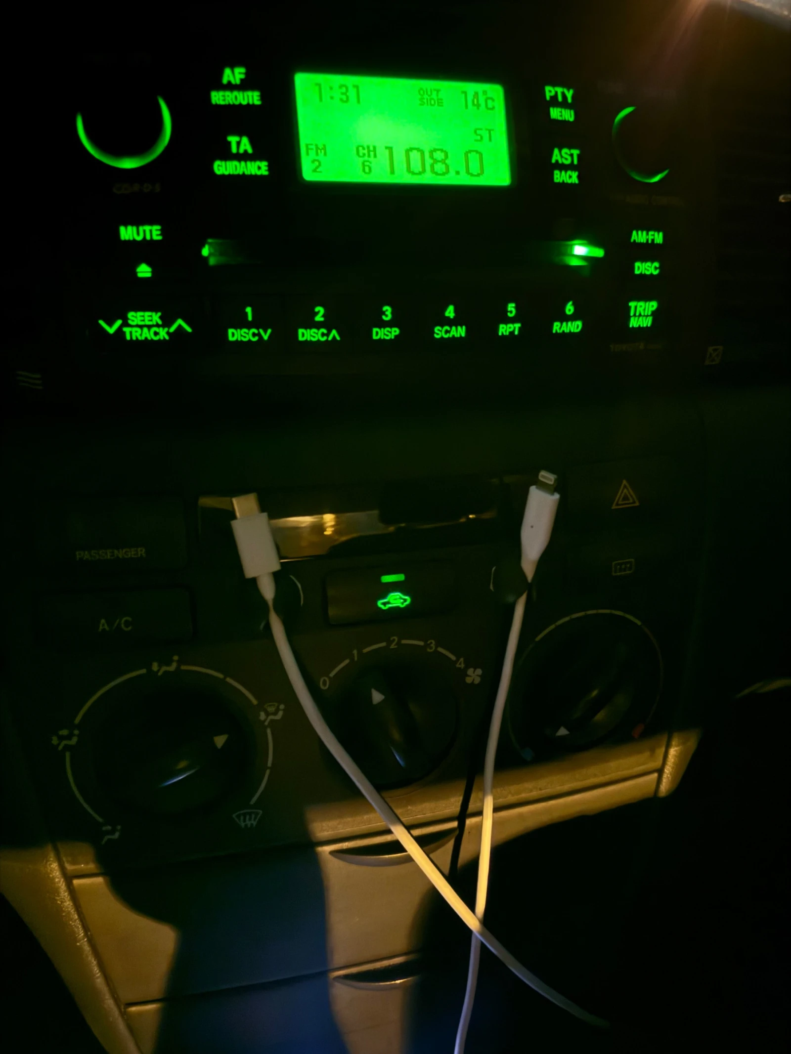 Toyota Corolla | Mobile.bg � ����������� 11