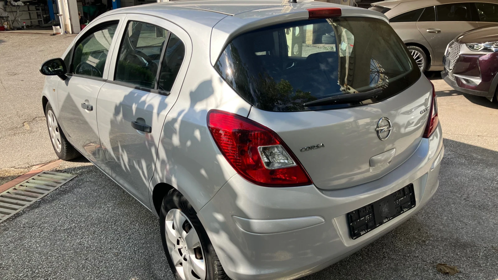 Opel Corsa 1.4 - изображение 6